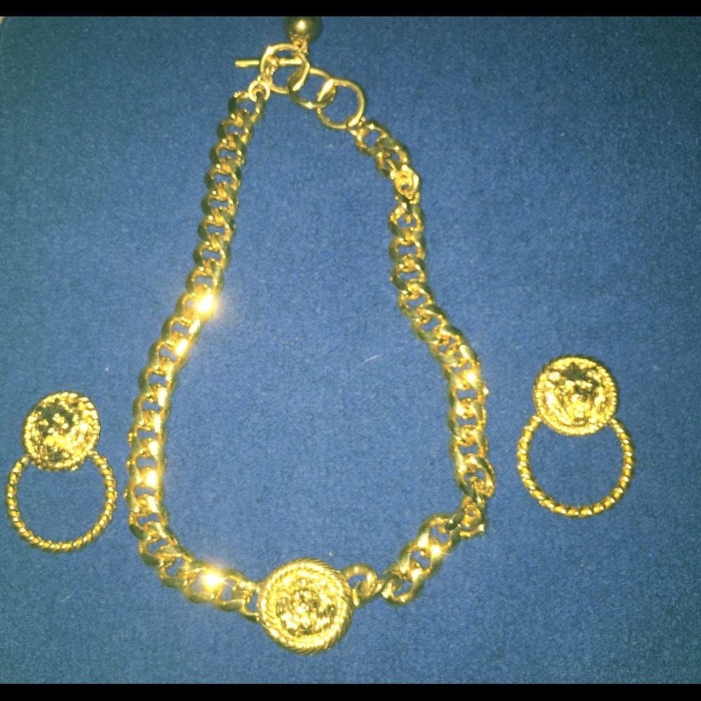 Gold costume jewelry